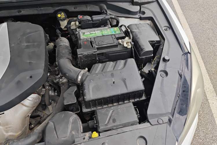 Used CHANGAN Eado 2018 1.6L GDI Automatic Fashion Edition Engine Bay Left