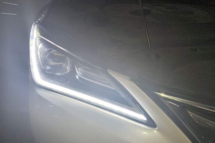 Used CHANGAN Eado 2018 1.6L GDI Automatic Prestige Model Engine Bay Right
