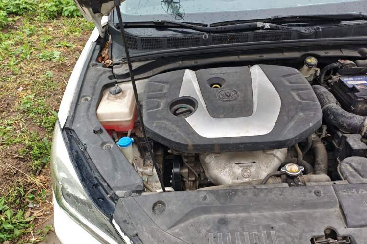 Used CHANGAN Eado 2018 1.6L GDI Manual LingShang Model Engine Bay Right