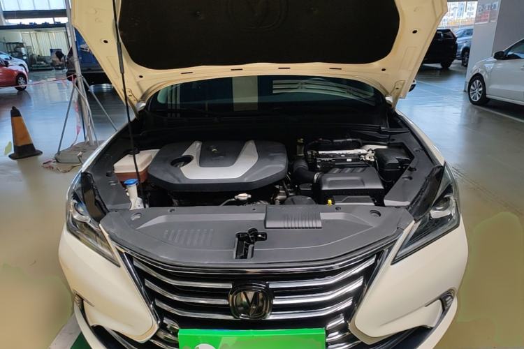 Used CHANGAN Eado 2018 High-Energy Edition 1.6L GDI Manual Pioneer Model China V Standard Engine Bay