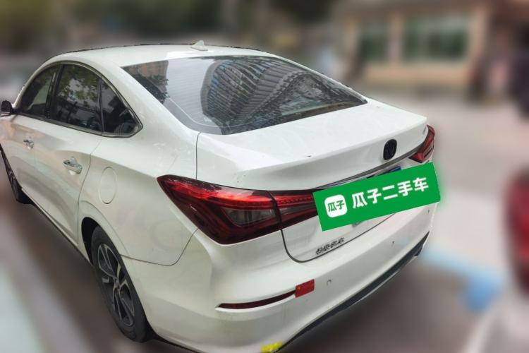 Used CHANGAN Eado 2018 1.6L GDI Automatic Fashion Edition Exterior 3