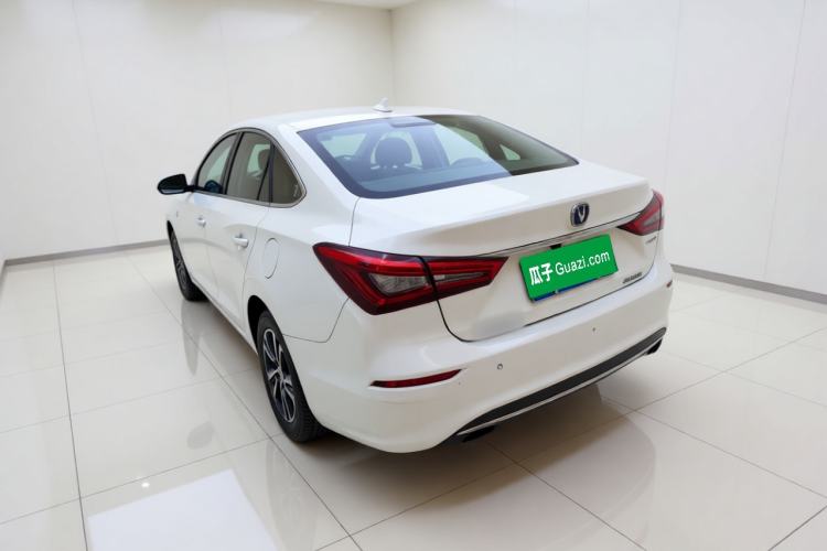 Used CHANGAN Eado 2018 High-Energy Edition 1.6L GDI Manual Pioneer Model China V Standard Exterior 3
