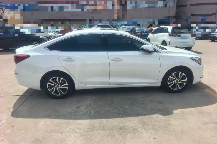 Used CHANGAN Eado 2018 1.6L GDI Manual LingShang Model Exterior 4