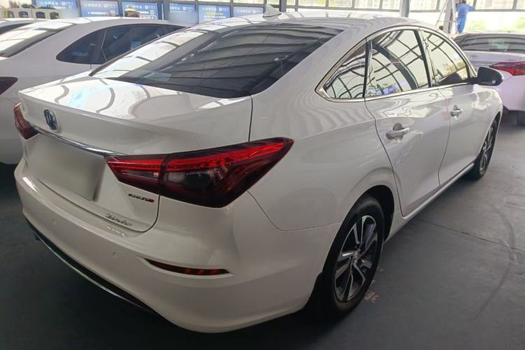 Used CHANGAN Eado 2018 High-Energy Edition 1.6L GDI Automatic Pioneer Model China V Standard Exterior 4