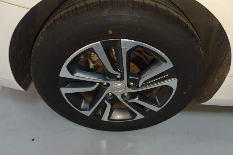 Used CHANGAN Eado 2018 High-Energy Edition 1.6L GDI Automatic Pioneer Model China V Standard Exterior 5