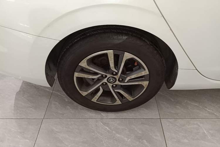 Used CHANGAN Eado 2018 1.6L GDI Manual Fashion Edition Exterior 5