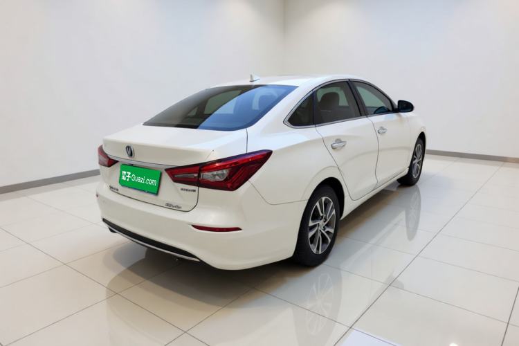 Used CHANGAN Eado 2018 High-Energy Edition 1.6L GDI Manual Pioneer Model China V Standard Exterior 5