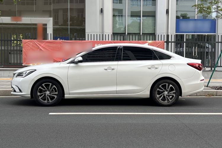 Used CHANGAN Eado 2018 High-Energy Edition 1.6L GDI Automatic Pioneer Model China V Standard Exterior 5