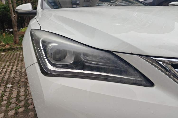 Used CHANGAN Eado 2018 High-Energy Edition 1.6L GDI Automatic Zhenfeng Model China V Standard Exterior 6