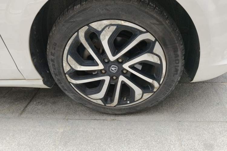 Used CHANGAN Eado 2018 1.6L GDI Automatic Trendy Model China V Standard Exterior 7