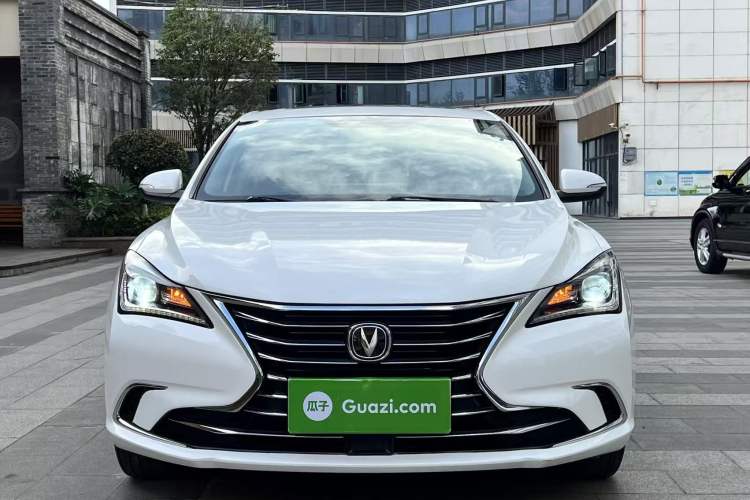 Used CHANGAN Eado 2018 1.6L GDI Manual Fashion Edition Front
