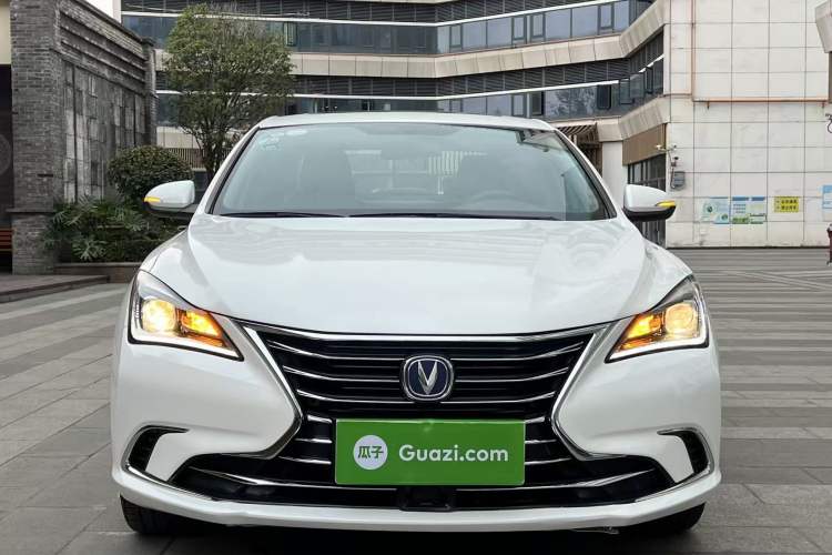 Used CHANGAN Eado 2018 High-Energy Edition 1.6L GDI Automatic Pioneer Model China V Standard Front