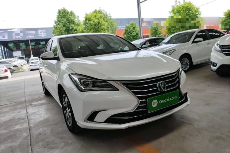 Used CHANGAN Eado 2018 High-Energy Edition 1.6L GDI Manual Pioneer Model China V Standard Front Right 45 Deg