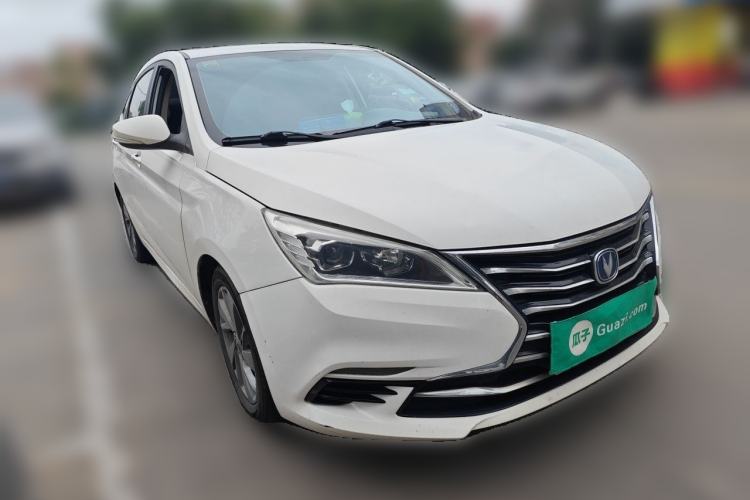 Used CHANGAN Eado 2018 BlueMotion 1.6L GDI Automatic JingShang Model Front Right 45 Deg