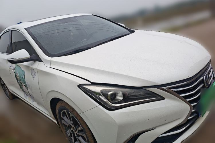 Used CHANGAN Eado 2018 1.6L GDI Manual LingShang Model Front Right 45 Deg