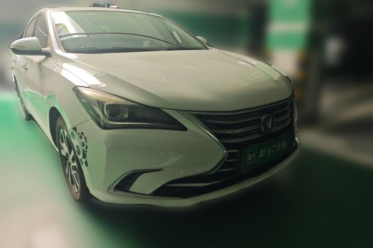 Used CHANGAN Eado 2018 1.6L GDI Manual Fashion Edition Front Right 45 Deg