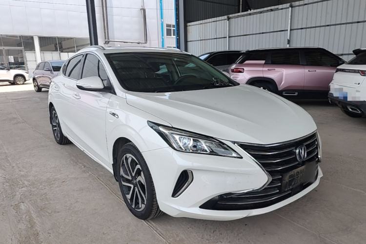 Used CHANGAN Eado 2018 1.6L GDI Manual Trendy Model China V Standard Front Right 45 Deg