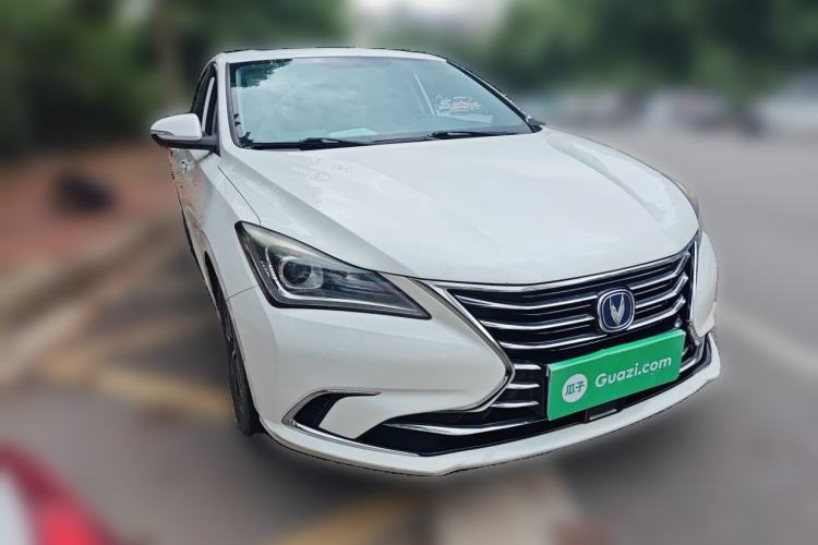 Used CHANGAN Eado 2018 1.6L GDI Automatic Fashion Edition Front Right 45 Deg