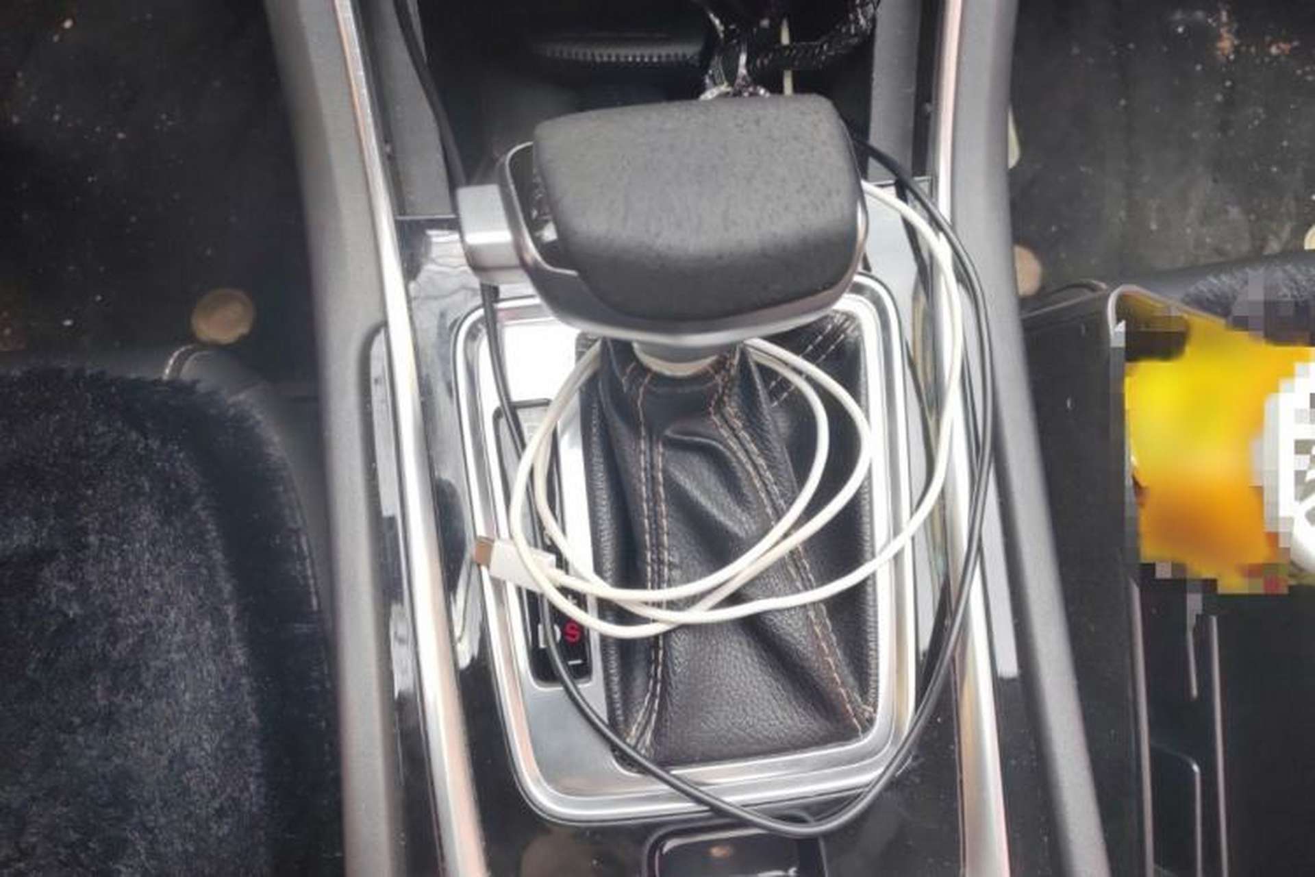 Used CHANGAN Eado 2018 High-Energy Edition 1.6L GDI Automatic Pioneer Model China V Standard Gear Lever