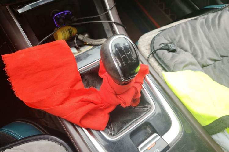 Used CHANGAN Eado 2018 1.6L GDI Manual LingShang Model Gear Lever