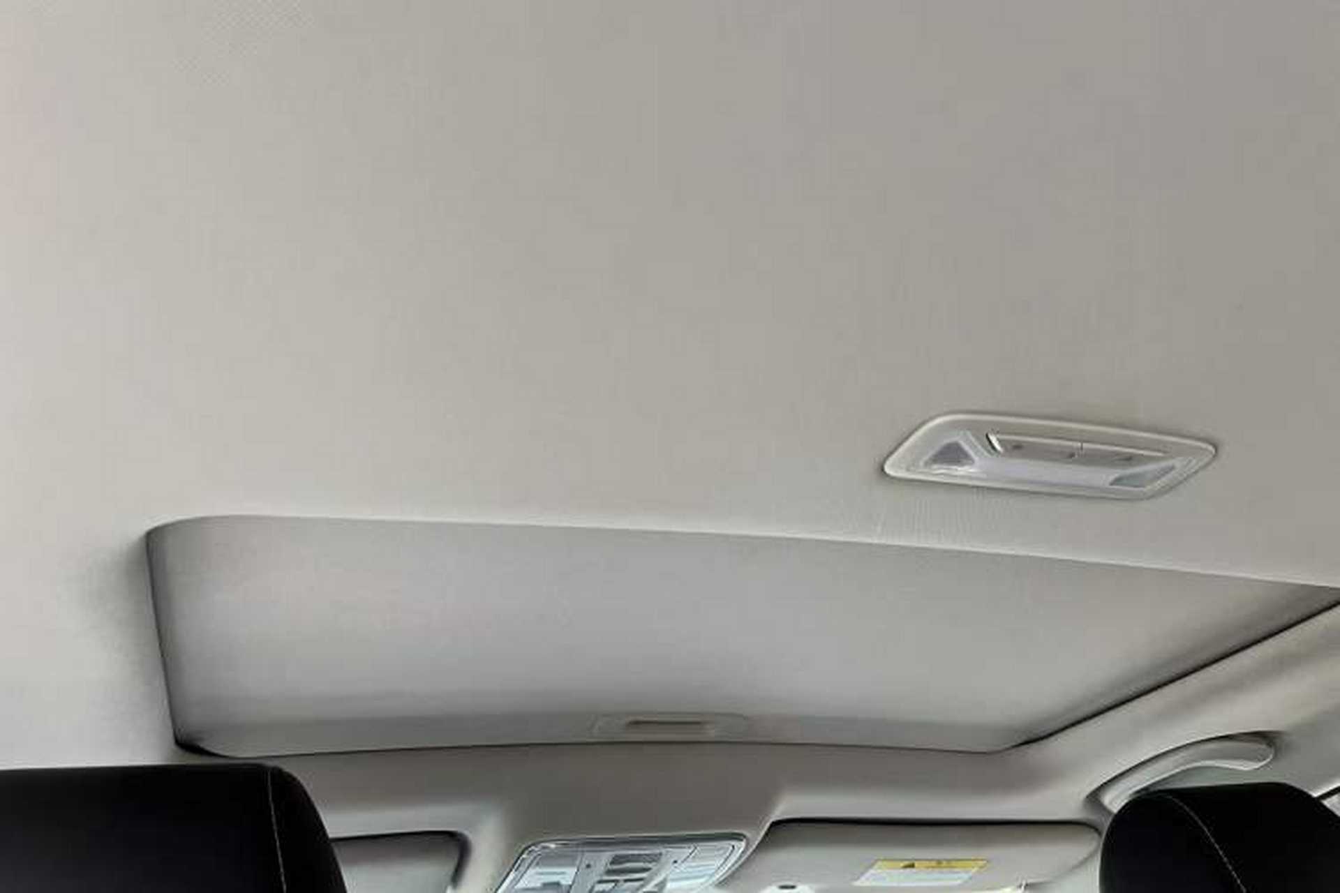Used CHANGAN Eado 2018 1.6L GDI Manual Fashion Edition Headliner