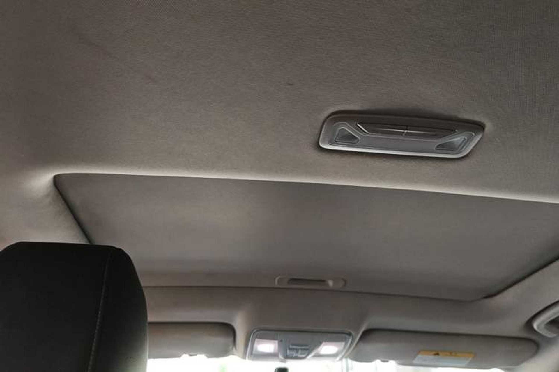 Used CHANGAN Eado 2018 1.6L GDI Manual Fashion Edition Headliner