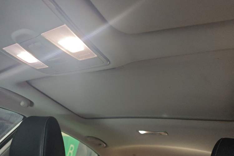 Used CHANGAN Eado 2018 1.6L GDI Manual Fashion Edition Headliner