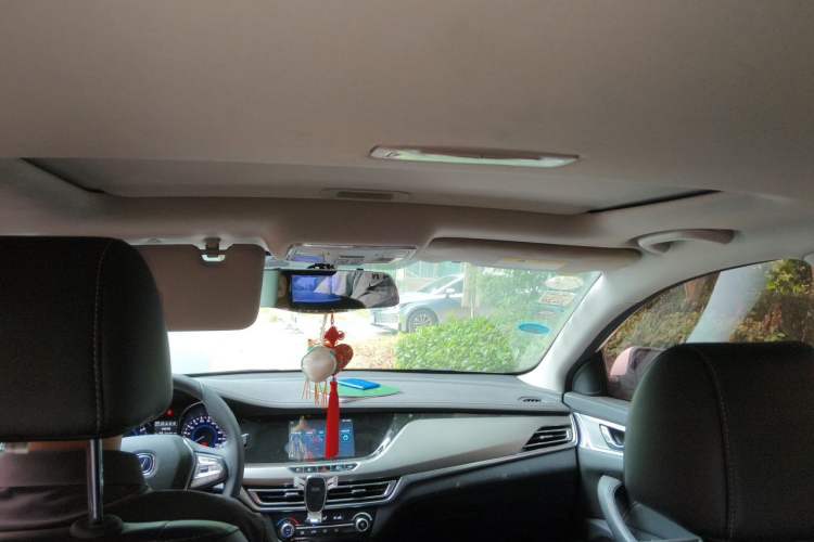 Used CHANGAN Eado 2018 1.6L GDI Automatic Fashion Edition Headliner