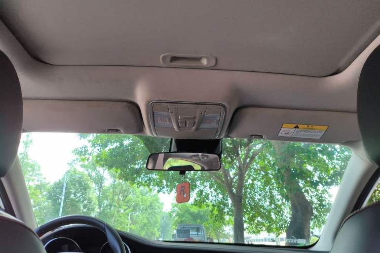 Used CHANGAN Eado 2018 1.6L GDI Automatic LingShang Model Headliner