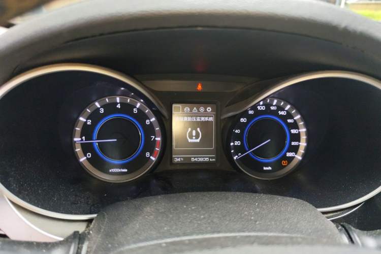 Used CHANGAN Eado 2018 High-Energy Edition 1.6L GDI Manual Pioneer Model China V Standard Instrument Cluster