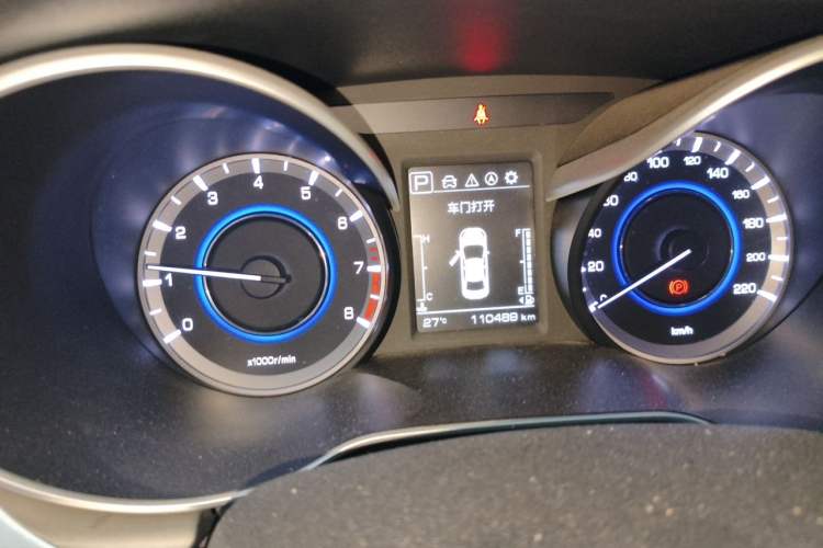 Used CHANGAN Eado 2018 1.6L GDI Automatic Trendy Model China V Standard Instrument Cluster
