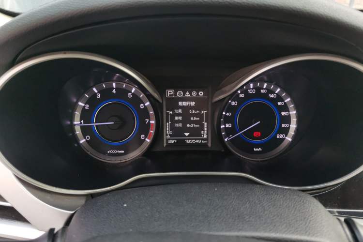 Used CHANGAN Eado 2018 1.6L GDI Automatic Fashion Edition Instrument Cluster