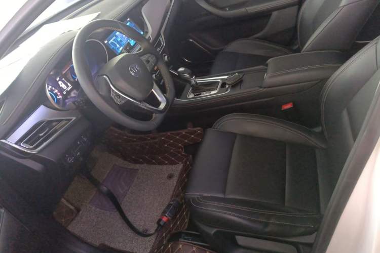 Used CHANGAN Eado 2018 High-Energy Edition 1.6L GDI Automatic Pioneer Model China V Standard Interior 2