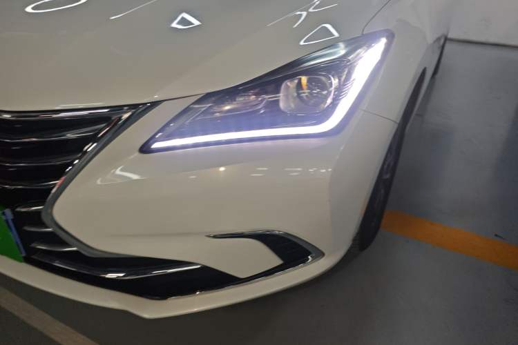 Used CHANGAN Eado 2018 High-Energy Edition 1.6L GDI Automatic Pioneer Model China V Standard Left Front Headlight