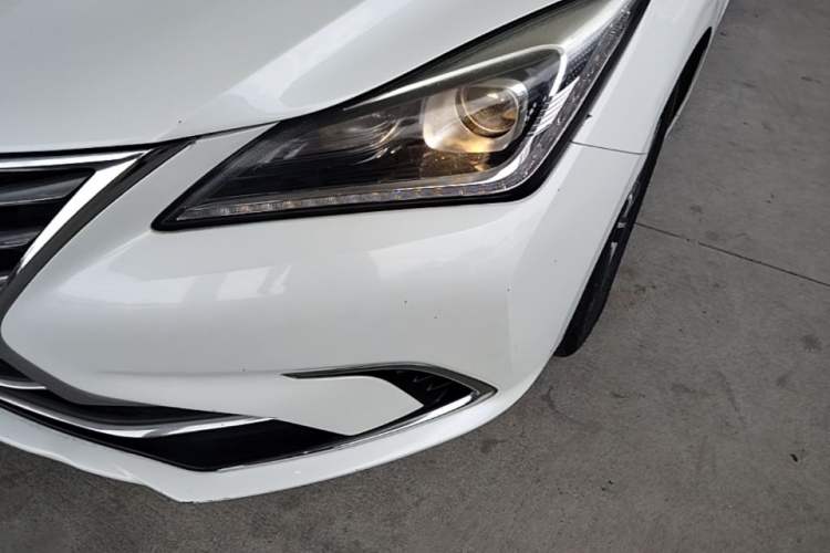 Used CHANGAN Eado 2018 High-Energy Edition 1.6L GDI Automatic Pioneer Model China V Standard Left Front Headlight