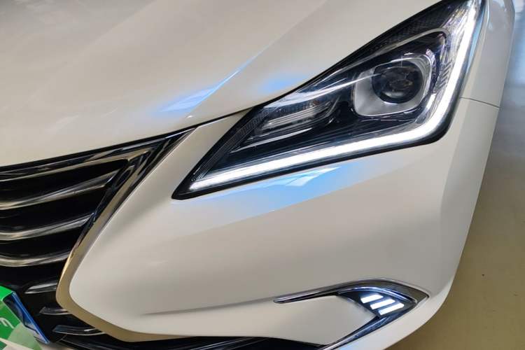Used CHANGAN Eado 2018 High-Energy Edition 1.6L GDI Manual Pioneer Model China V Standard Left Front Headlight