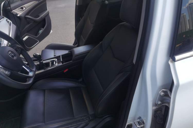 Used CHANGAN Eado 2018 1.6L GDI Manual Fashion Edition Left Front Seat