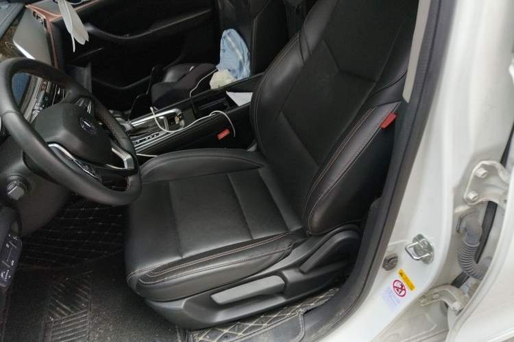 Used CHANGAN Eado 2018 1.6L GDI Automatic Trendy Model China V Standard Left Front Seat
