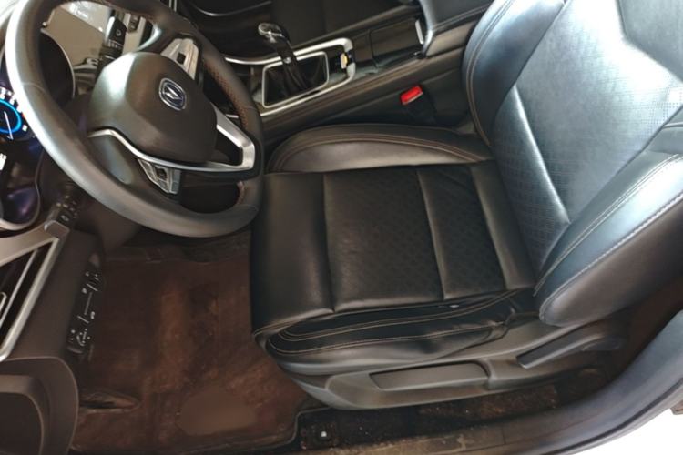 Used CHANGAN Eado 2018 1.6L GDI Manual Fashion Edition Left Front Seat