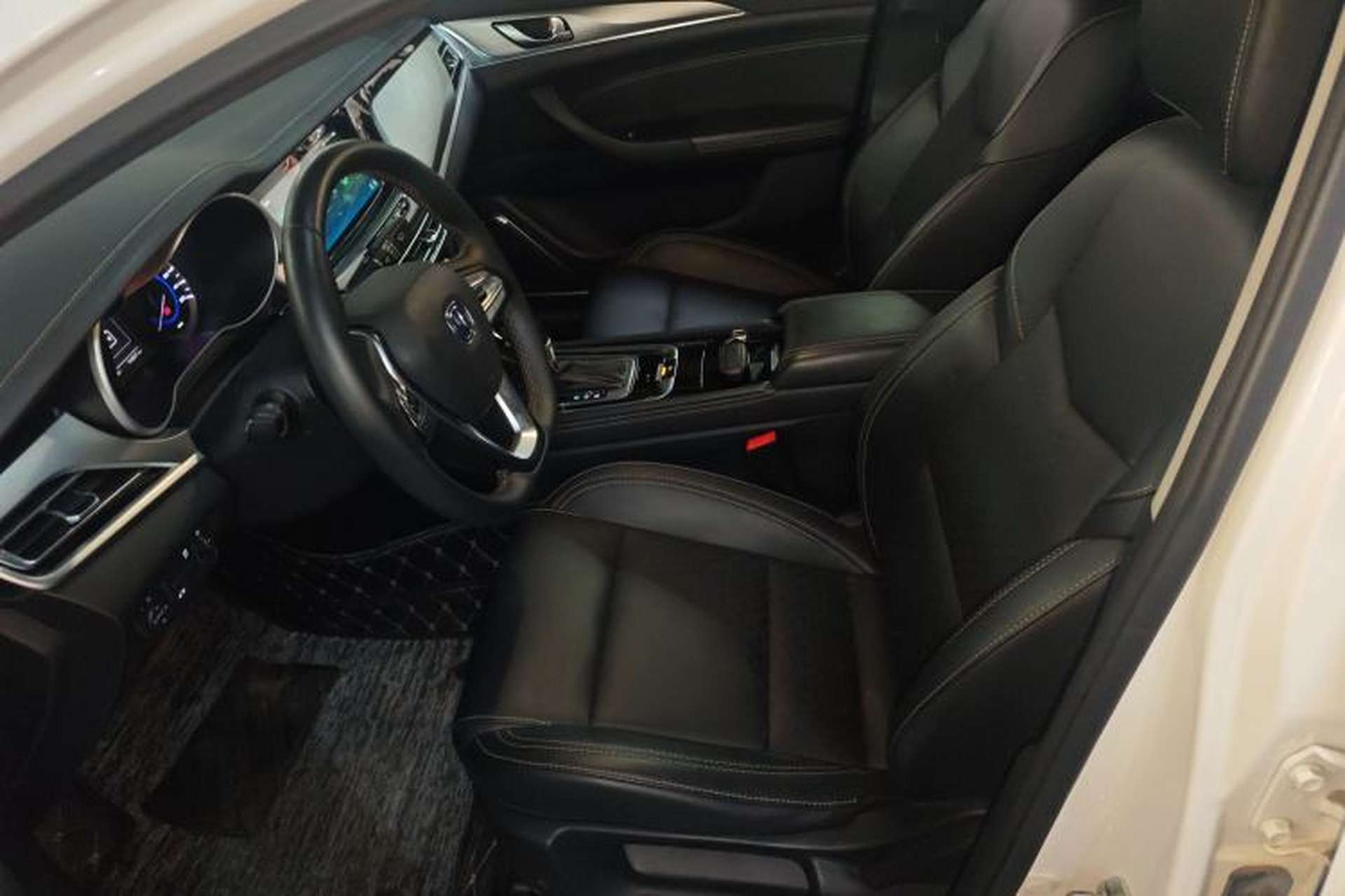 Used CHANGAN Eado 2018 High-Energy Edition 1.6L GDI Automatic Pioneer Model China V Standard Left Front Seat
