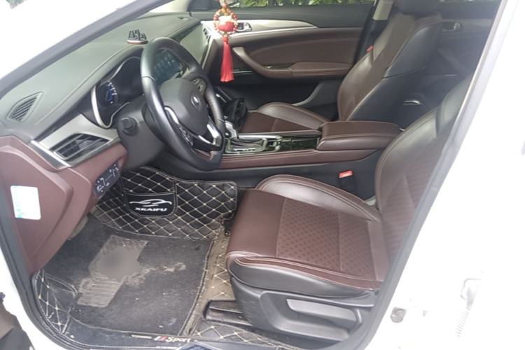 Used CHANGAN Eado 2018 1.6L GDI Automatic LingShang Model Left Front Seat