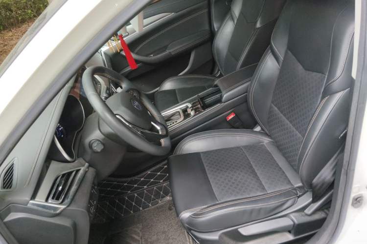 Used CHANGAN Eado 2018 1.6L GDI Automatic Fashion Edition Left Front Seat