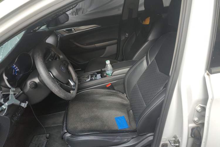 Used CHANGAN Eado 2018 High-Energy Edition 1.6L GDI Automatic Pioneer Model China V Standard Left Front Seat