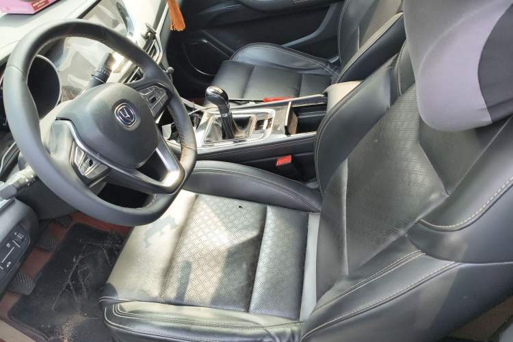 Used CHANGAN Eado 2018 1.6L GDI Manual Fashion Edition Left Front Seat