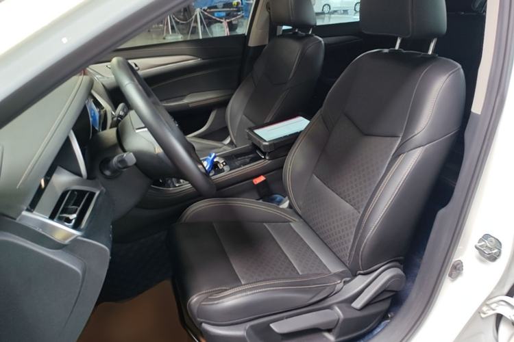 Used CHANGAN Eado 2018 High-Energy Edition 1.6L GDI Manual Pioneer Model China V Standard Left Front Seat