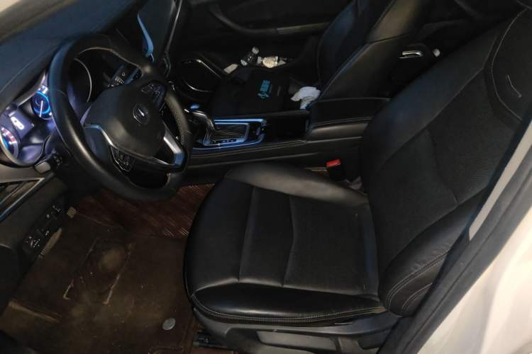 Used CHANGAN Eado 2018 1.6L GDI Automatic Fashion Edition Left Front Seat