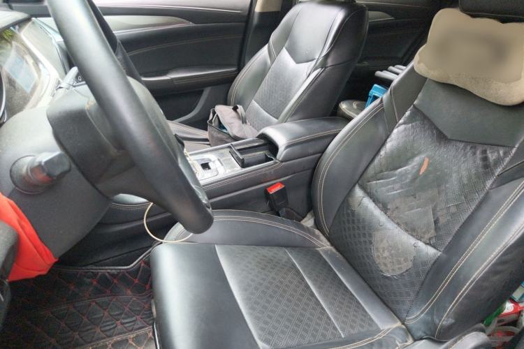 Used CHANGAN Eado 2018 1.6L GDI Automatic Fashion Edition Left Front Seat