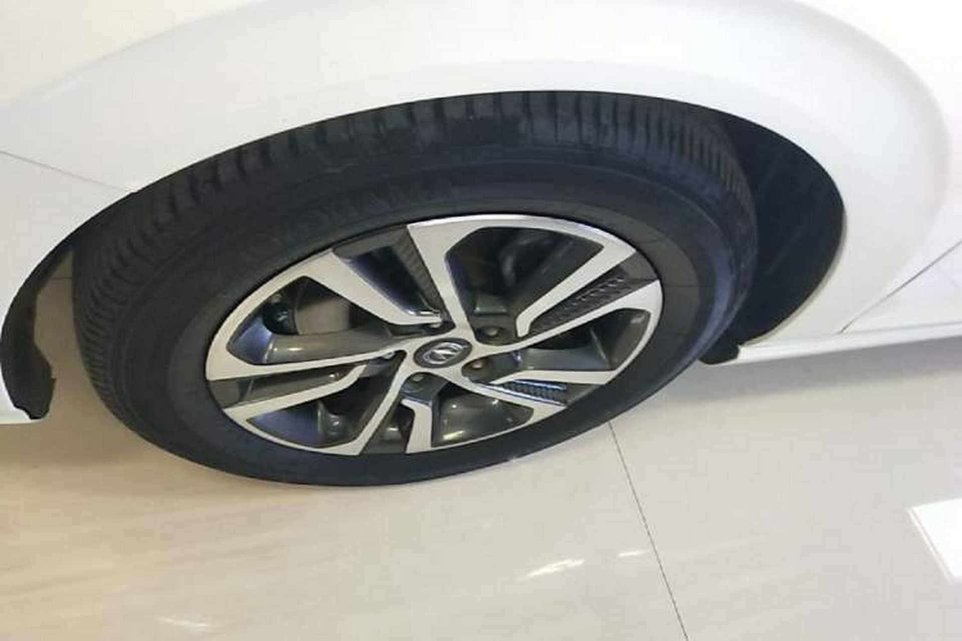 Used CHANGAN Eado 2018 1.6L GDI Manual LingShang Model Left Front Wheel Hub