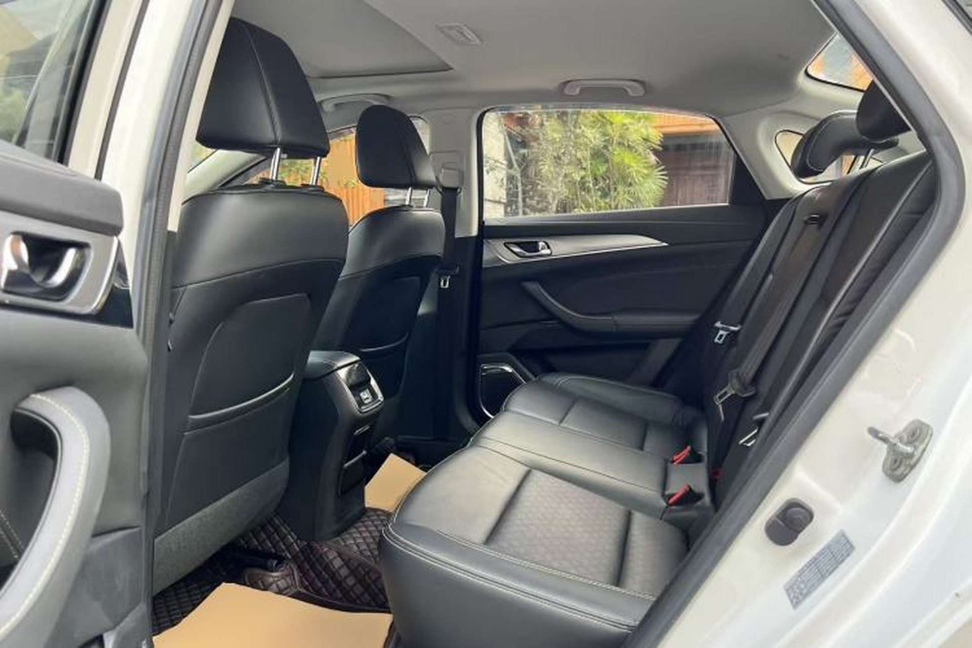 Used CHANGAN Eado 2018 1.6L GDI Manual Fashion Edition Left Rear Seat