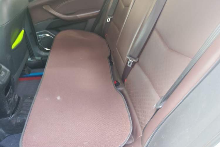 Used CHANGAN Eado 2018 1.6L GDI Automatic LingShang Model Left Rear Seat
